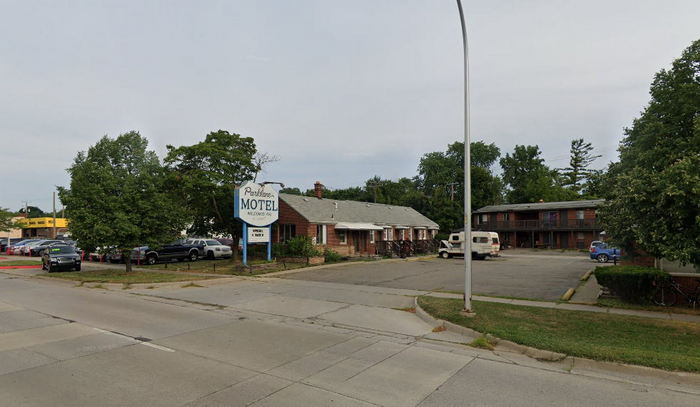 Niagara Motel (Parklane Motel) - Recent Photos From Website (newer photo)